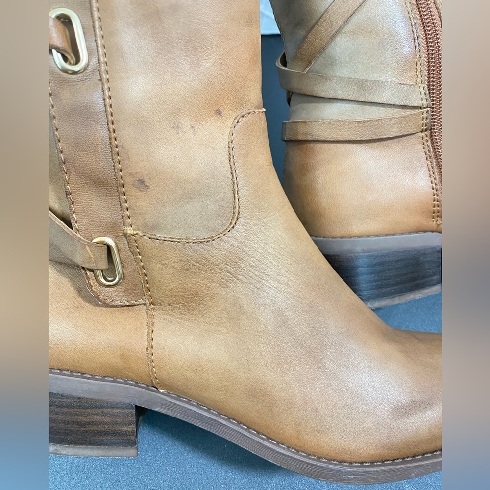 NWOB BCBGeneration "Janiss" Tall Tan Leather Riding Boot Size 6.5 / 36.5 - Picture 10 of 14